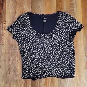 Woman's American Eagle top size Medium